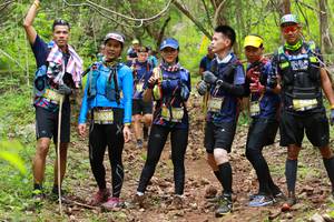 BIB: 556, 5626
                            <button type="button" onclick="openModal(3962845)" class="btn btn-primary btn-sm float-right btn-popup" data-toggle="modal" data-target=".modal-high-quality">
                        <i class="fas fa-shopping-cart"></i> Add to Cart
                    </button>
                                            <button type="button" onclick="isThisMe(3962845, true)" class="btn btn-success btn-sm float-right btn-popup btn-isme hidden" data-toggle="tooltip" data-placement="bottom" title="นี่คือรูปของคุณใช่ไหม คลิกที่นี่เพื่อเอาเข้าอัลบั้ม">
                        <i class="fas fa-plus"></i> Add to album
                    </button>
                    <button type="button" onclick="isThisMe(3962845, false)" class="btn btn-warning btn-sm float-right btn-popup btn-isnotme hidden">
                        <i class="fas fa-ban"></i> Remove from album
                    </button>